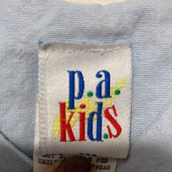 Embroidered romper size 24M - Picture 3 of 4